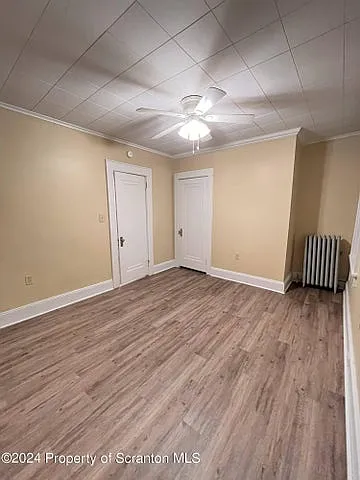 1614 Linden St #1 — Photo 9