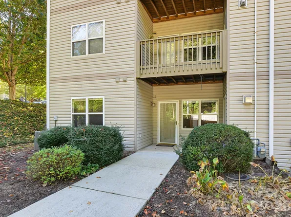 505 Carlyle Way, Asheville, NC 28803