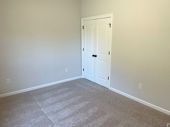 4th image of 25753 Comfort Ln