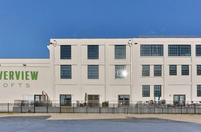 Riverview Lofts — Photo 40