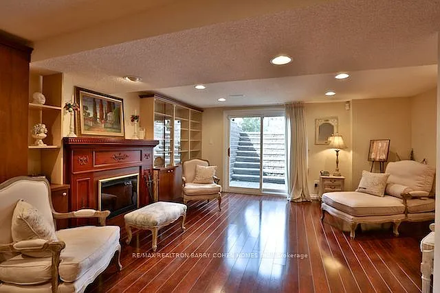 15 Sonata Cres — Photo 10