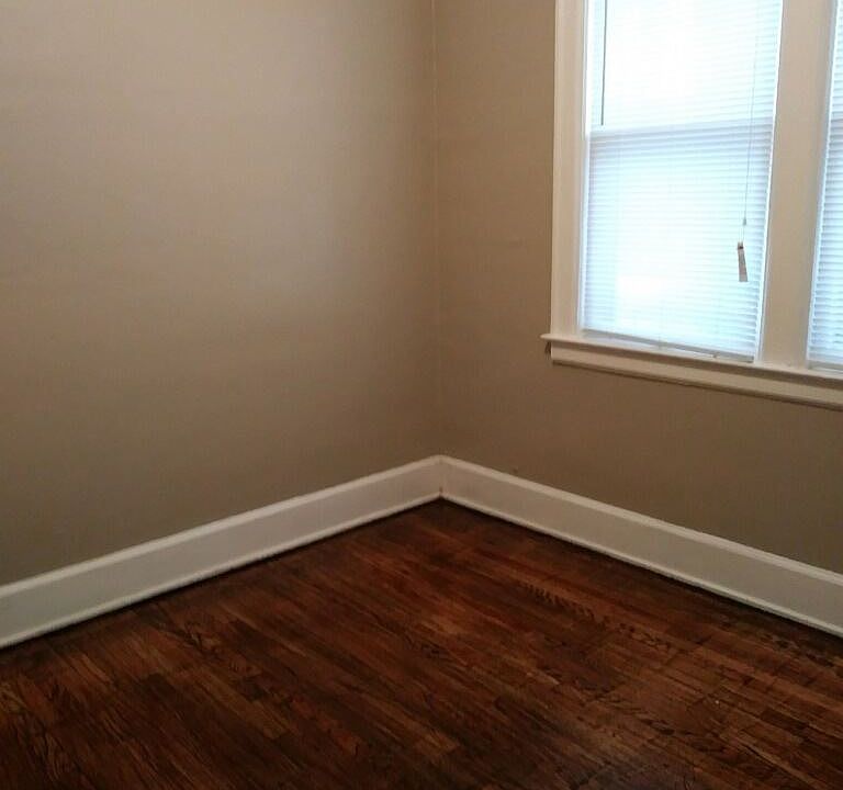 A 3792 Clements 1 bdrm