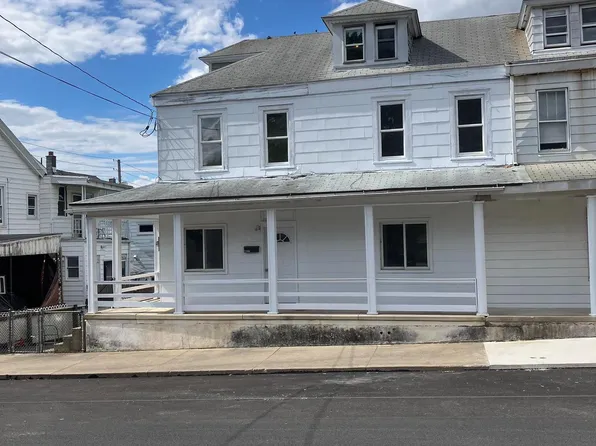 335 W 6th St, Mount Carmel, PA 17851
