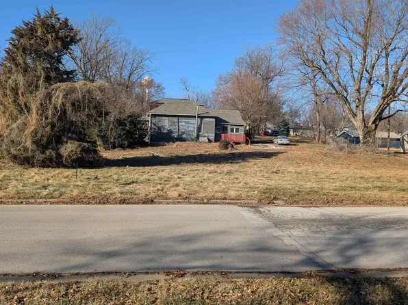 207 Cass St, Sidney, IA 51652