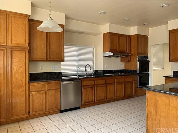 4th image of 14685 Willow Creek Ln