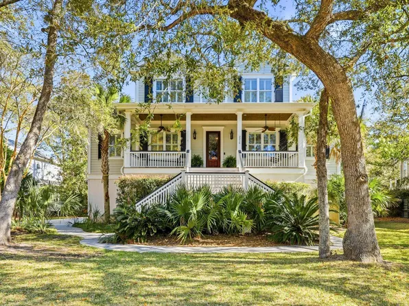 2216 Beckenham Dr, Mount Pleasant, SC 29466