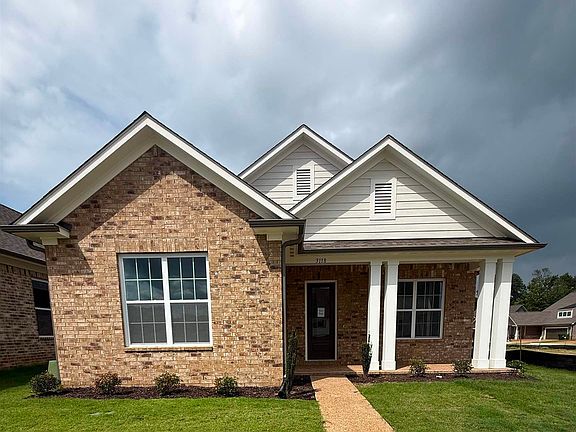 2nd image of 3118 Middlebury Dr
