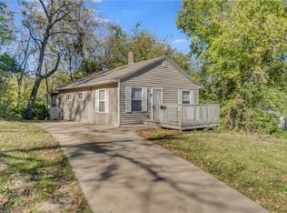 4132 Spruce Ave, Kansas City, MO 64130