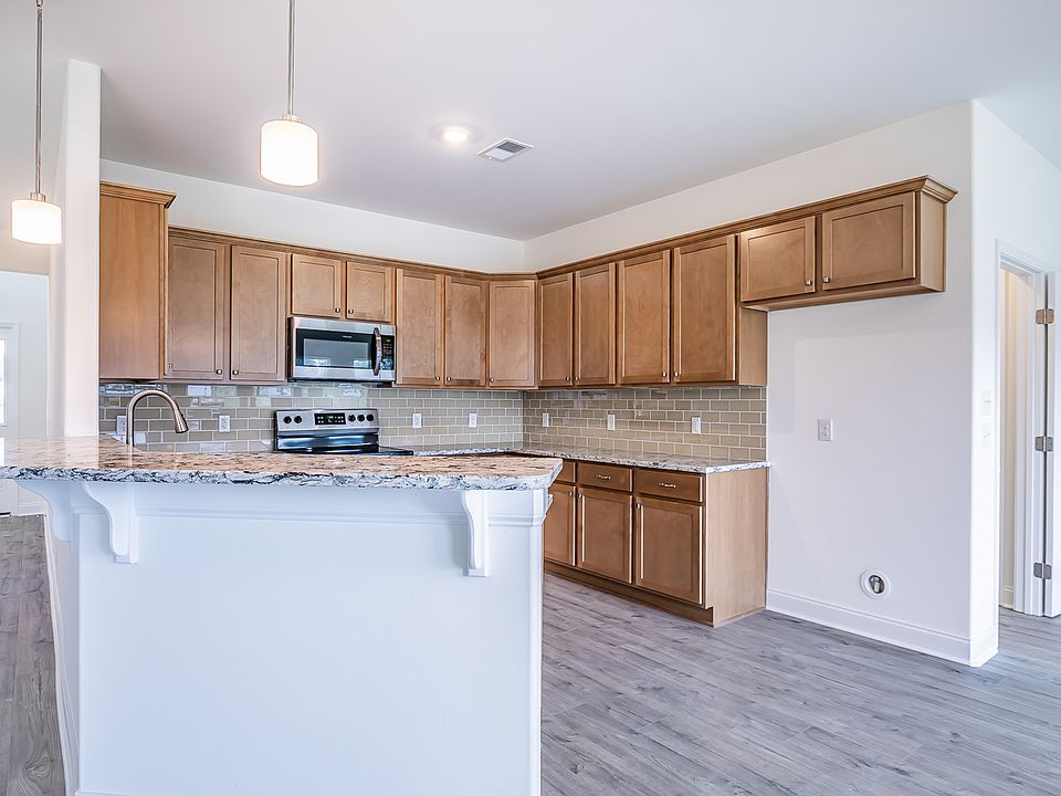 Edisto Plan, Hearthstone Lakes, Ridgeland, SC 29936 Zillow