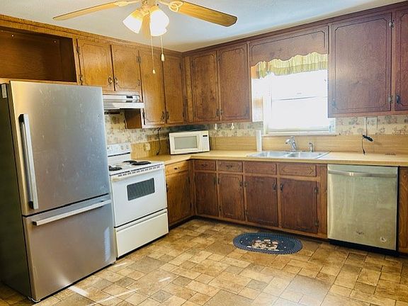 5th image of 2979 Grier St