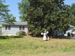 29807 King Rd, Mechanicsville, MD 20659