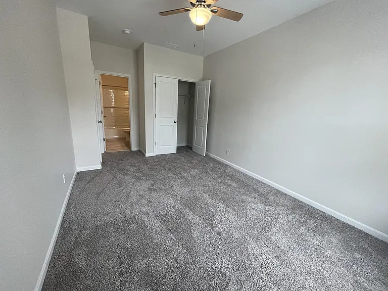 357 Volkert Ave — Photo 7