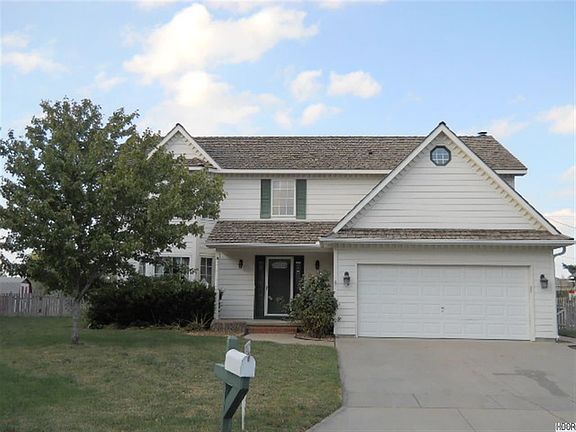 2nd image of 1002 Dundee Ct