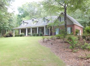 6824 Chaucer Ln, Box springs, GA 31801