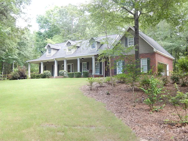 6824 Chaucer Ln photo 1