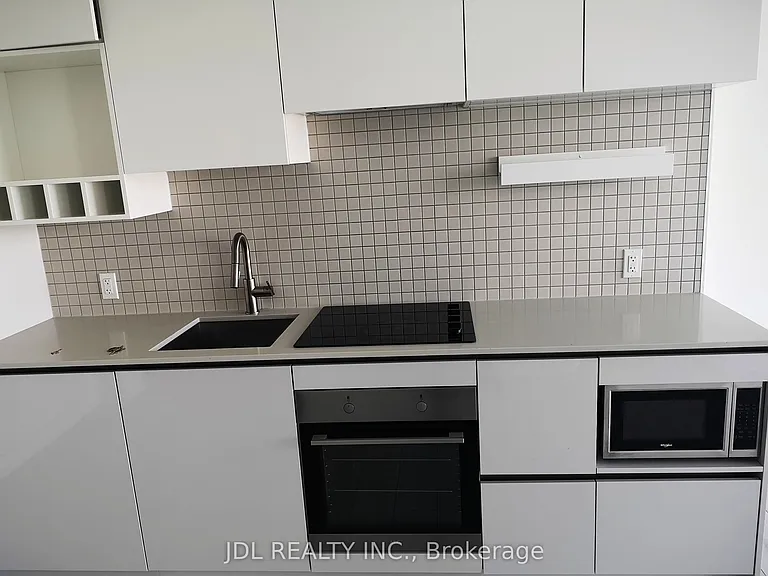 898 Portage Pkwy #5211 — Photo 7