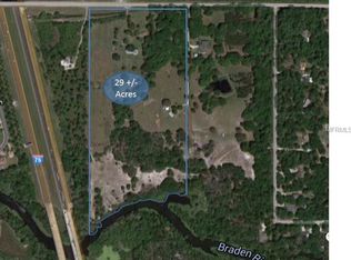 8310 Linger Lodge Rd, Bradenton, FL 34202