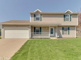 1517 Augusta Dr, Normal, IL 61761