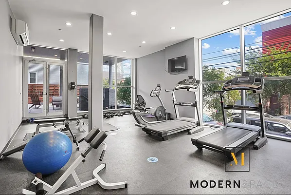 Rented by Modern Spaces | media 9