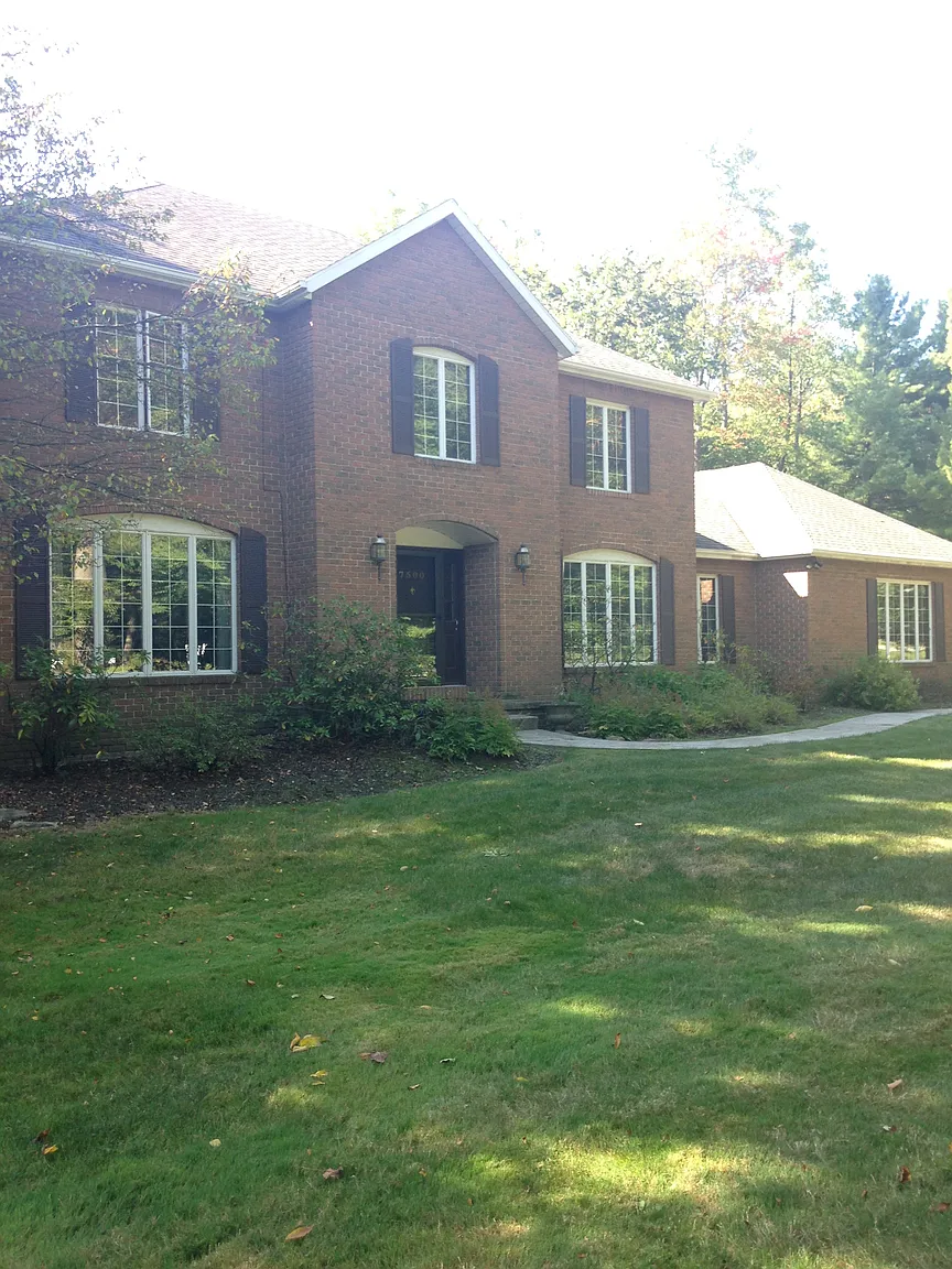 7500 Herrick Park Dr photo 1