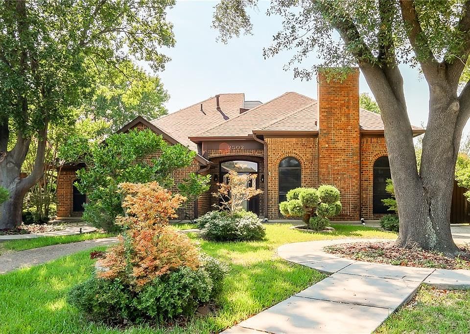1st image of 2502 Creighton Dr