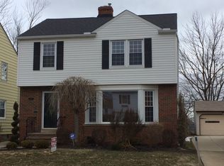 4417 Baintree Rd, University Heights, OH 44118