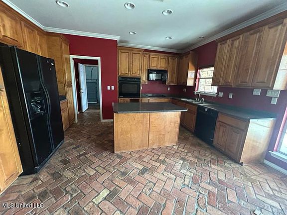 2nd image of 17103 Gina Ln