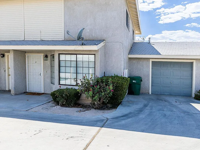 620 Perdew Ave #B — Photo 3