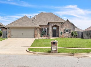 18316 Haslemere Ln, Edmond, OK 73012