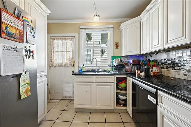512 Short St — Photo 6