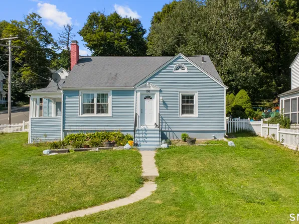 216 Hillside Avenue, Naugatuck, CT 06770