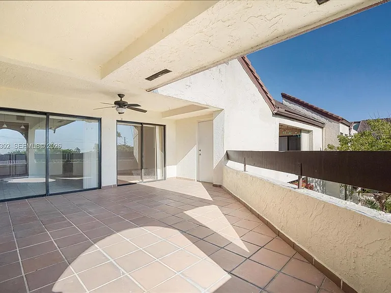 9040 SW 125th Ave #D408 — Photo 34
