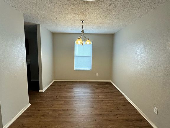 2nd image of 1805 Brookwood Dr