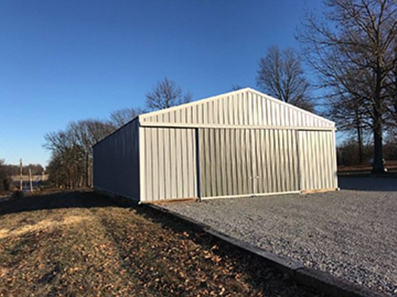 4th image of 1902 County Road 1070 N