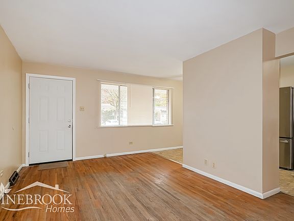 3rd image of 3129 Sherman Dr