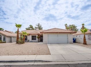 3986 Flickering Star Dr, Las Vegas, NV 89103