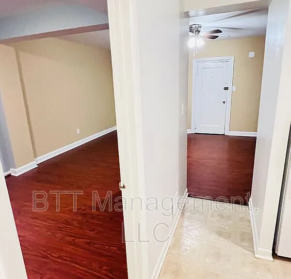 8717 Plymouth St #4 — Photo 21