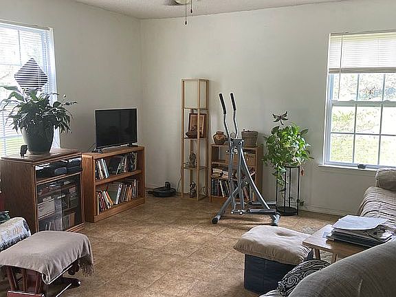 2nd image of 3801 W Moreno St