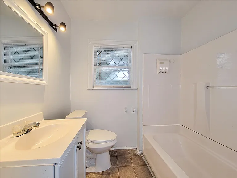 2816 Elser St — Photo 26