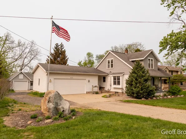 2543 Barry St, Hudsonville, MI 49426