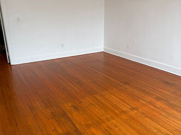 5th image of 153-157 E 16th St #1R