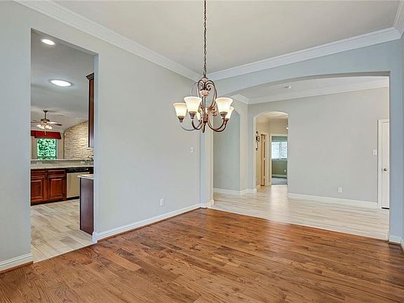 5th image of 1550 Coastal Dr
