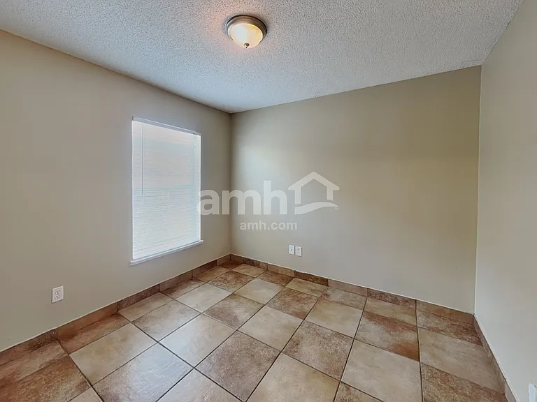 10122 Richardson Ct — Photo 18