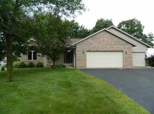 10102 Standing Oak Dr, Weston, WI 54476