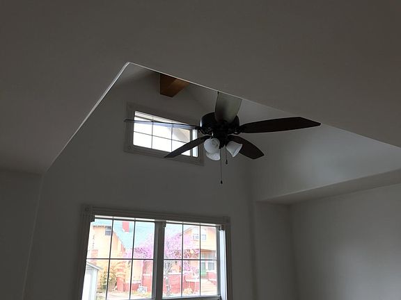 Raised Living Room Ceiling