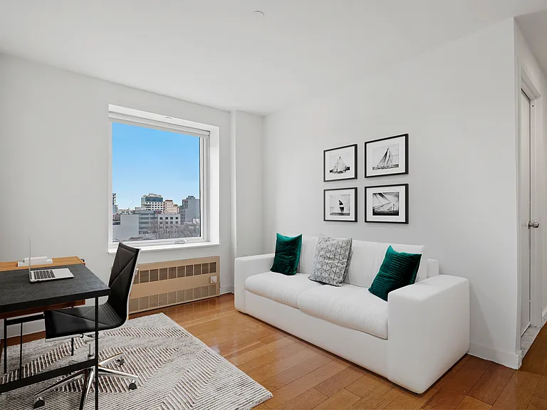 41-21 24th St #3G — Photo 4
