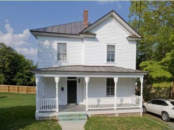1105 Little High St