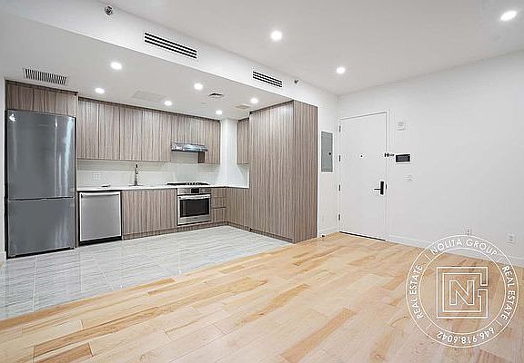 2nd image of 249 E 50th St APT 5D
