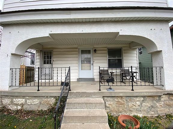 3rd image of 4335 Holly St
