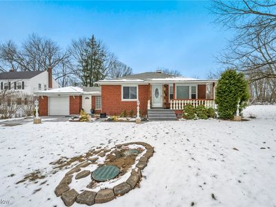 12976 W Pleasant Valley Rd, Parma, OH, 44130